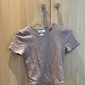 Babaton Taupe Contour tee